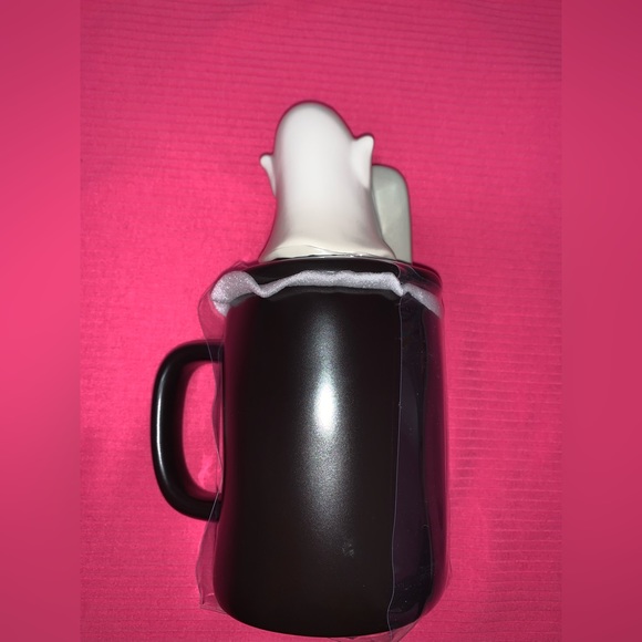 Black mug w/ handle & script “BOOOO!”W/ top lid that has ghost & RIP headstone. - Picture 3 of 5